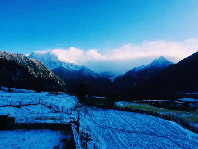 中國西藏著名景點南迦巴瓦峰的旅行攻略，適合打卡拍照📸