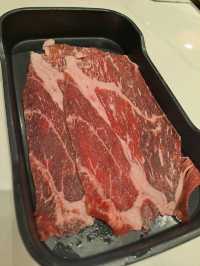 和牛火鍋加上點心美食