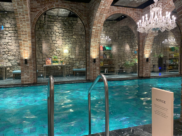 Very beautiful hotel but does not make feel comfortable