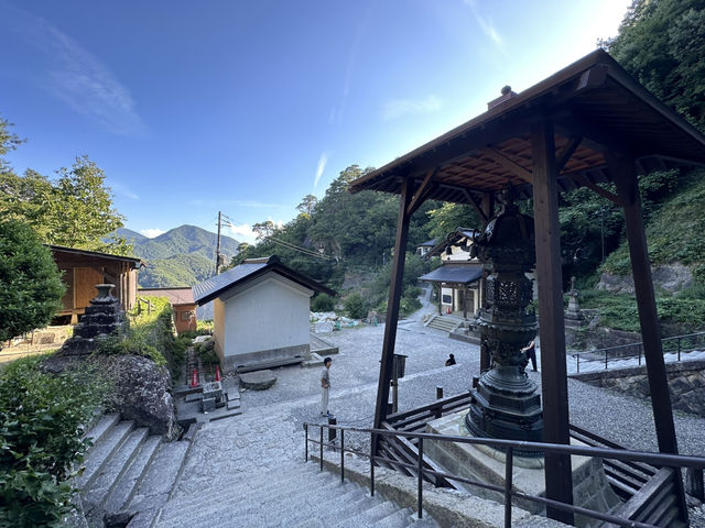 【山形】風靡の山寺へ