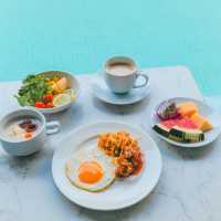 สุนทรีไปกับแสงสี Ratri Hotel Phuket Old Town