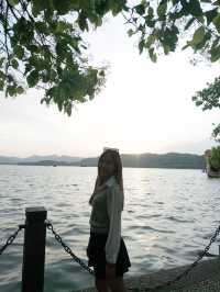 ชมวิวชิลล์ ๆ ที่ West Lake