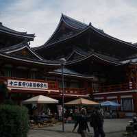 ⛩️ 名古屋の心に響く祈りの場所：大須観音とその門前町 🏮🕊️