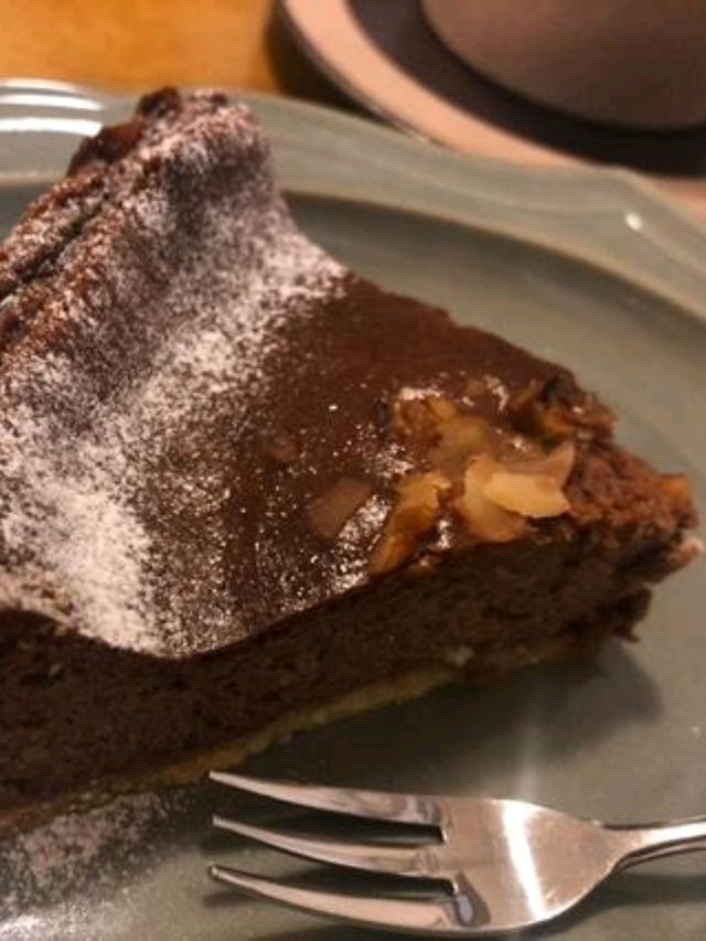 駅舎カフェで味わう、手作りパンと癒しのひととき 
