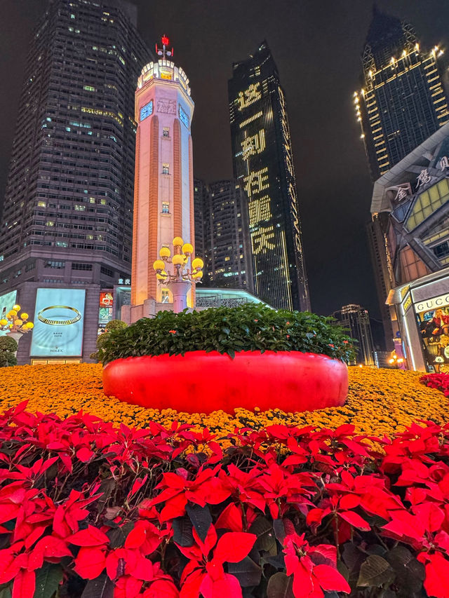 Neon Nights & City Lights: The Buzzing Pulse of Chongqing’s 解放碑