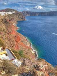 Drenched in Blue – Driving Across Dreamy Santorini