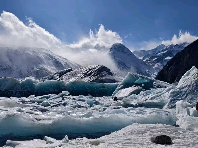 Laigu Glacier: The Hidden Ice Jewel of Tibet