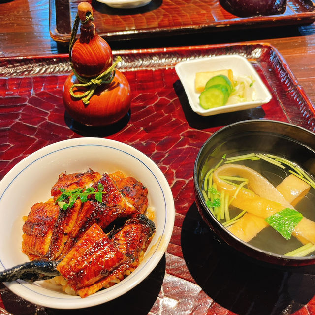 鰻ウナギうなぎ！