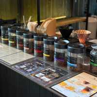 The Village Farm To Cafe'