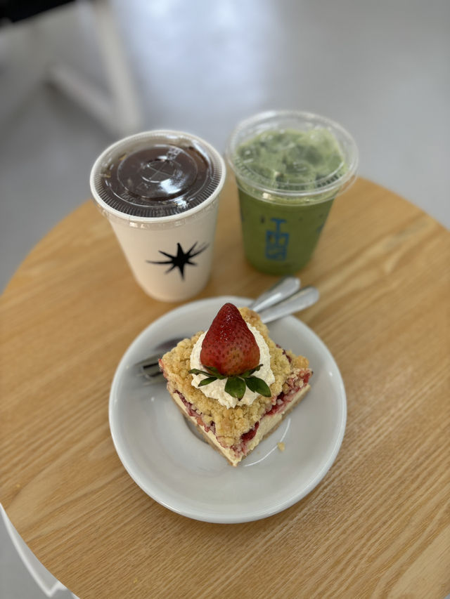 Waikiki Cafe สไตล์ suffers หัวหิน!