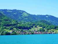 🌊 Lake Thun – A Mirror Between the Alps and the Sky