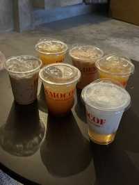 Democof ร้านกาแฟของคนฮิป ๆ ☕️