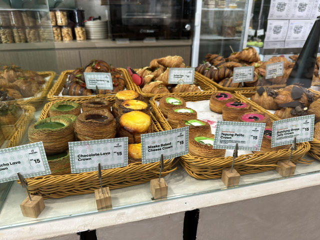 Bakes with a Twist: Seven Oaks Bakery Café Delivers on Flavor and Creativity