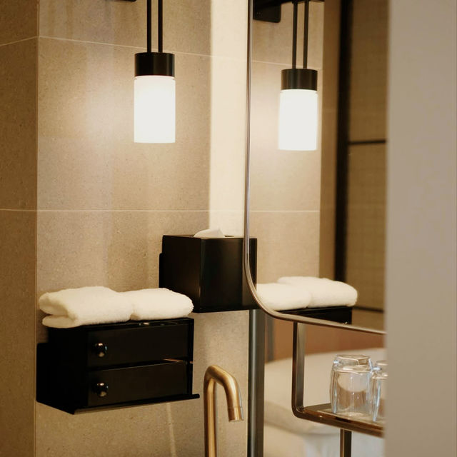 A Symphony of Comfort and Elegance