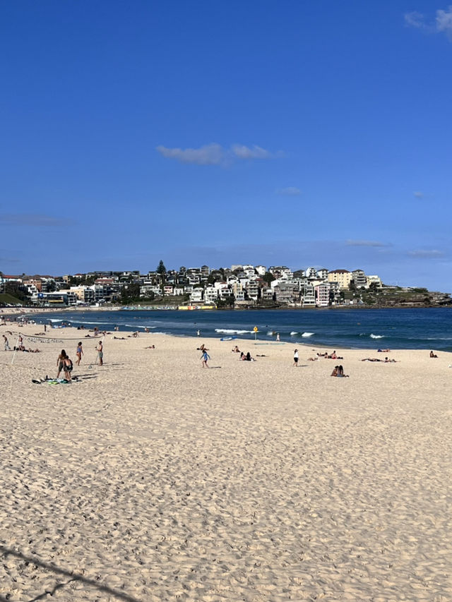 🌊☀️【Bondi Beach．陽光與浪花的擁抱】☀️🌊