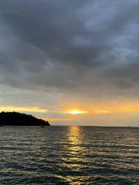Party or Peace? Find Both on Koh Rong