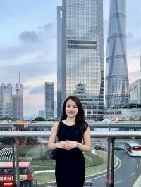 🇨🇳 Shanghai Through Its Streets: A Walking Tour from Museum to Yu Garden to Lujiazui