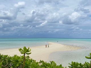 Okinawa Free Travel (Miyako Island) Beach by Ikema Bridge