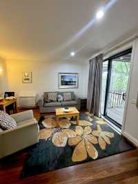 🌿 Weekend Trip: Stay at Oaks Cypress Lakes Resort in Hunter Valley 🏨🦘
