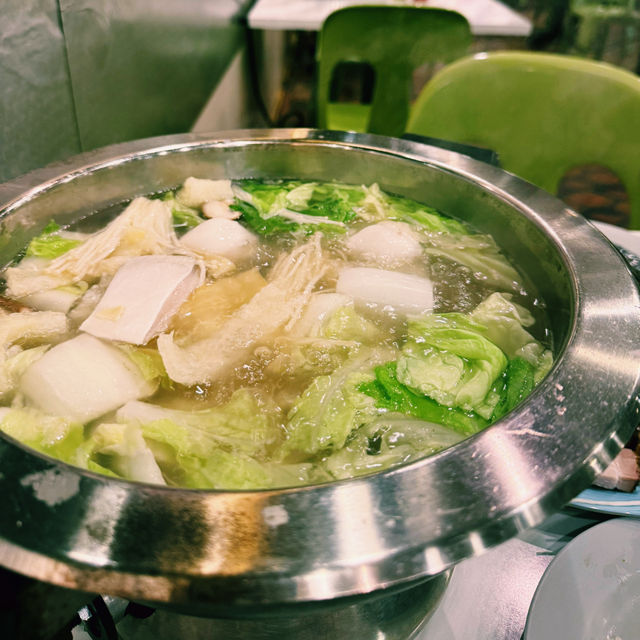 Old-School Steamboat, Same Great Taste – Golden Mile Thien Kee Still Delivers!