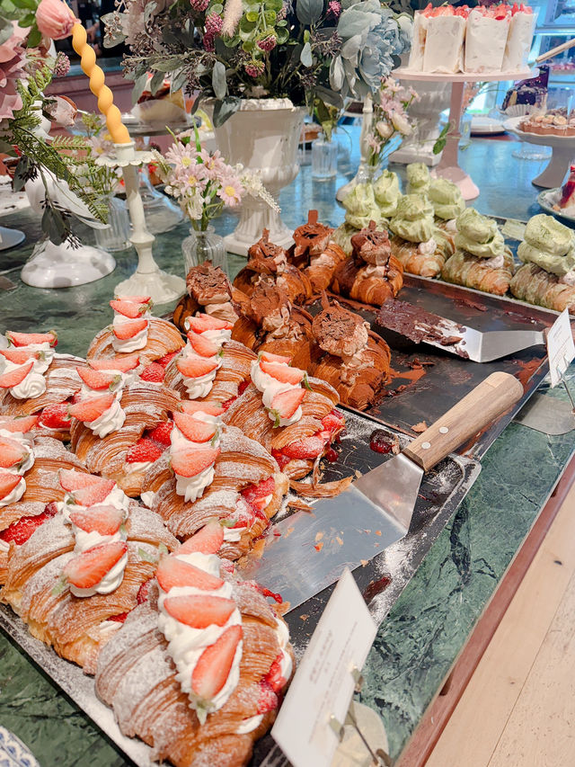 首爾爆紅貴氣復古風蛋糕 Cafe 