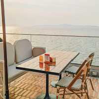 Sunny Beach House 