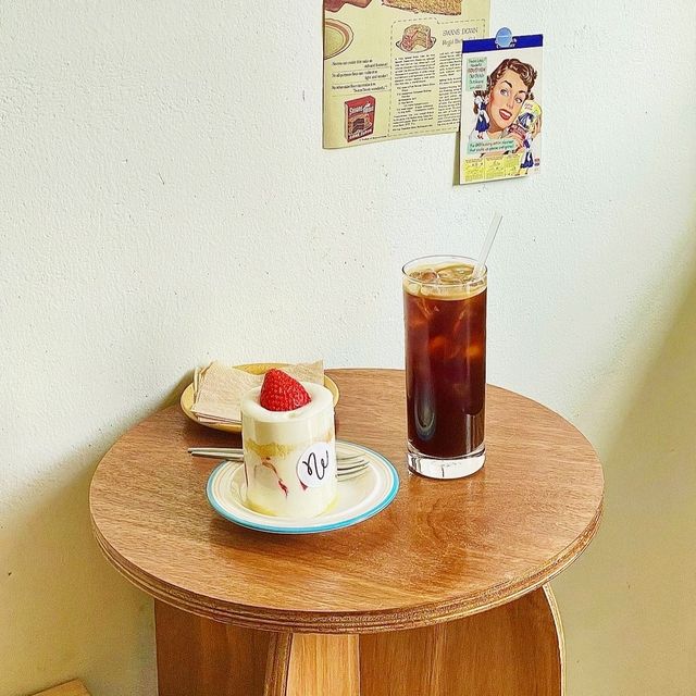 Caffee & Bakery Nomoment