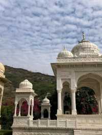 Gatore Ki Chhatriyan Is Quietly Stunning