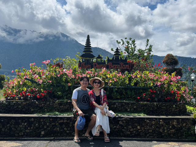 🛕🌿 Ulun Danu Beratan – Where Water Meets the Divine 🌊🙏
