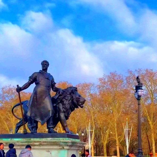 Buckingham Palace