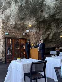 🇮🇹 G R O T T A  P A L A Z E S E  •  a cave restaurant🍴🍒