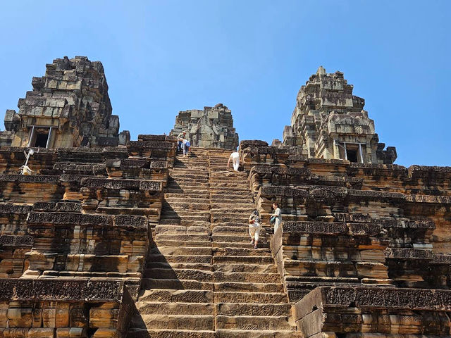 Ta Keo is a classic example of Khmer architecture from the late 10th century