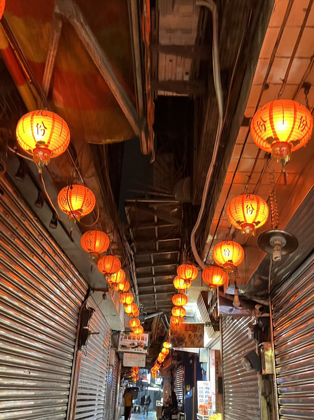 🌙 Jiufen Old Street at Night – A Hidden World After Dark