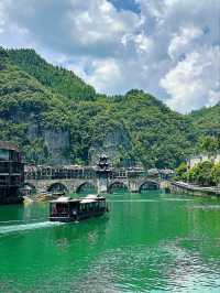 “The Emerald Ribbon of Zhenyuan”
