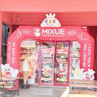 The Ultimate Summer Refreshment: Mixue Peach Strawberry Jasmine with Summer Spritz