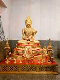 พระธาตุเชิงชุม สกลนคร คุณเคยมาขอพรหรือไม่
