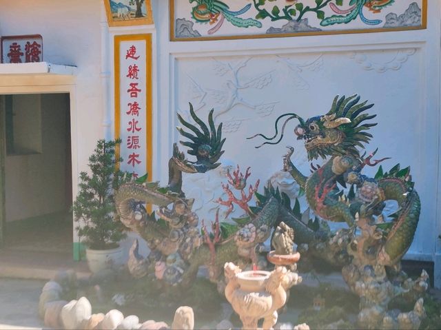 พาเที่ยวศาลเจ้าฟุกเกี๋ยน ที่เมืองฮอยอัน