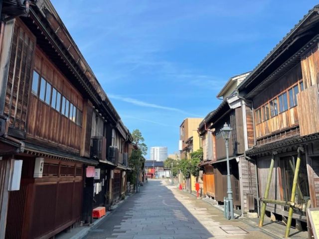 金澤 | 西茶屋街，保有江戶時代風情的街屋