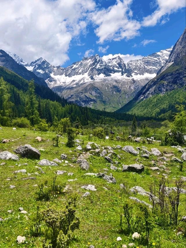 Siguniangshan (Four Sisters Mountain) – The Alps of the East