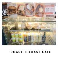 ☕ Roast n Toast Café – กลิ่นหอมกรุ่นใจกลางจตุจักร