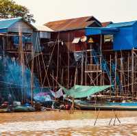 🌊 "Beyond the Temples: Dive into Lake Life at the Tonlé Sap Museum!" 🛶