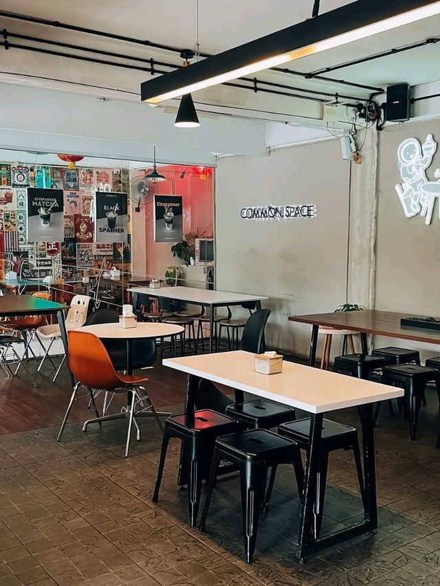 COMMON SPACE