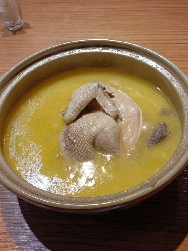 台北美食 ，L C Française法租界 黃金雞湯開箱