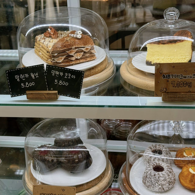 구움 디저트와 바나나 푸딩이 맛있는 인천 카페