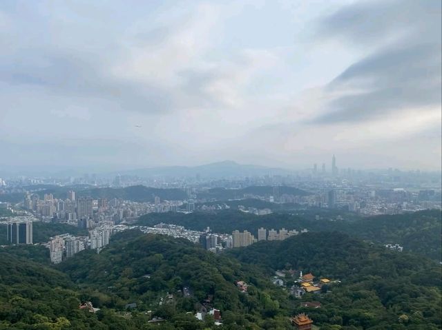 Hidden Hill Feels at Wenjian Mountain