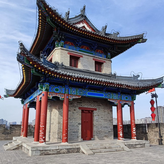 🏯 Xi’an City Wall — Cycling Through 600 Years of History
