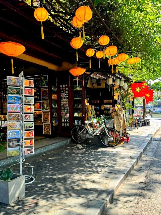 Cafés and Shops of Hội An Ancient Town