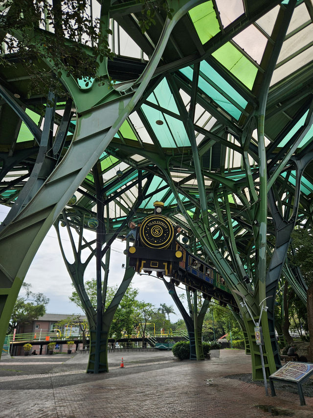 Discovering Jimmy Park in Yilan: A Whimsical World of Art and Nostalgia