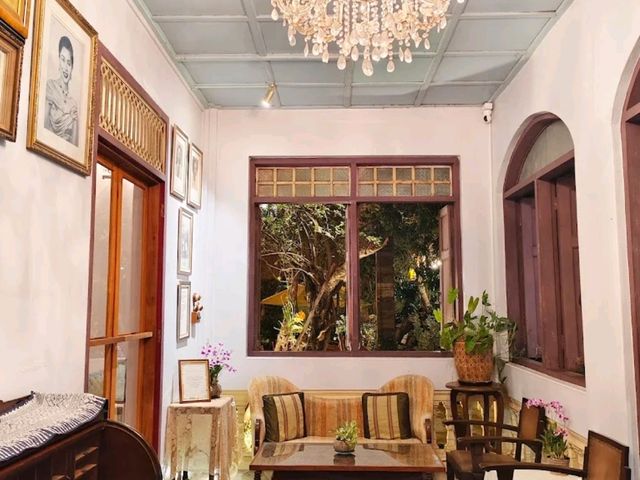 บ้านพระยาสุเรนทร์บายมาดามมูเซอ อาหารพื้นเมือง