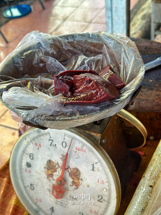 🥩“เขียงนี้มีแต่ของดี-เนื้อสด ที่ลำปาง 🥩“เขียงนี้มีแต่ของดี-เนื้อสด ที่ลำปาง